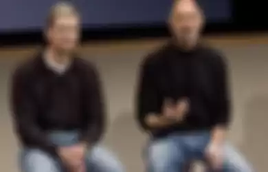 Tim Cook dan Steve Jobs