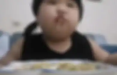 Usia Masih Balita, Bocah Ini Dijadikan 'Mesin Uang' Orang Tuanya, Digelonggong Makanan Hingga Punya Berat 32 kg, Tak Merasa Bersalah Orang Tuanya Malah Ungkap Hal Ini