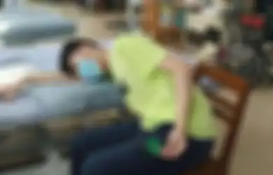 Keseringan Tidur dalam Posisi Ini, Remaja Ini Berakhir dengan Nasib Mengenaskan, Saat Terbangun Tiba-tiba Tangannya Mati Rasa Begitu Dibawa ke Dokter Inilah yang Terjadi Padanya