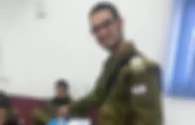 Joel Carmel selama pengabdiannya di Pasukan Pertahanan Israel sebagai letnan dua