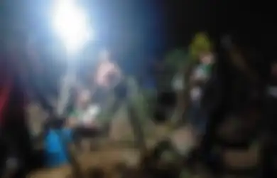 Baru Satu Hari Dikuburkan, Makam Seorang Wanita Dibongkar Orang Misterius, Kain Kafan yang Hilang Ditemukan Bersama Boneka Kuningan