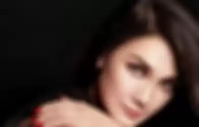 Merasa Terus Dianggap Hina Usai Video Panasnya dengan Ariel NOAH Viral, Luna Maya Mengaku Terpuruk hingga Merasa Tak Pantas Ada di Dunia Hiburan, Sempat Ingin Pindah ke Bali dan Jadi Orang Biasa