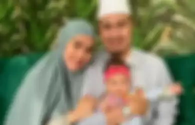 Kartika Putri dan Habib Usman bin Yahya