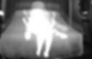 Pasang Kamera CCTV Supaya Bisa Melihat Penampakan Hantu di Rumahnya, Pria Ini Malah Melihat Penampakan Lebih Mengerikan Dari Hantu, Bahkan Sampai Syok Melihatnya