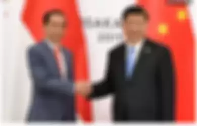 Presiden Jokowi saat melakukan pertemuan bilateral dengan Presiden China Xi Jinping di sela acara KTT G20 pada Jumat (28/6/2019) malam.