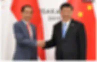 Presiden Jokowi saat melakukan pertemuan bilateral dengan Presiden China Xi Jinping di sela acara KTT G20 pada Jumat (28/6/2019) malam.