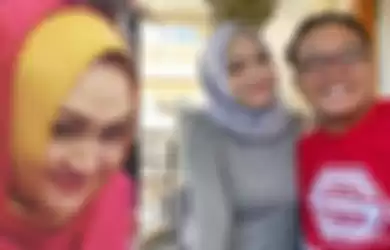 Usai Resmi Menikah, Beredar Foto Lawas Sule, Penampilan Lina Jubaedah Mudah Jadi Sorotan, Netizen Heboh Sebut Mirip Nathalie Holscher, Seperti Apa Ya Penampilannya?