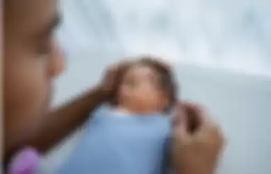 Pembersih telinga bayi