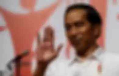 Jokowi beri tanggapan Gibran dan Bobby maju pilkada