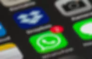 WhatsApp jadi sorotan karena bikin kebijakan baru.