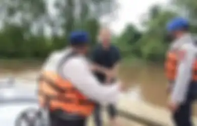 Bermodalkan Rakit Bambu, Warga Banjarmasin Nekat Berangkat ke Yogyakarta, 'Dari Sungai Martapura, Hendak ke Laut Lepas', Rupanya Dari Ini Rakit Bambunya