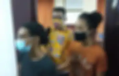 Kasus Covid-19 Meningkat, Bule yang Tinggal di Bali Ini Malah Ajari Bule Lain Gunakan Akal Bulus untuk Masuk ke Indonesia dan Tidak Perlu Membayar Pajak, Ini Nasibnya Selanjutnya, Sampai Viral!