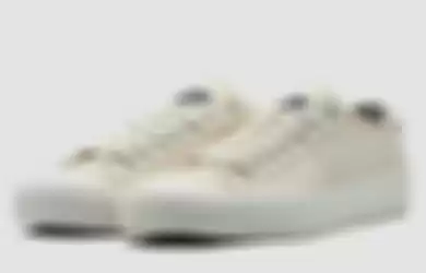 Sneakers low putih Brodo