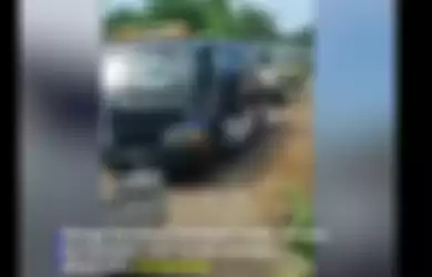 Dalam Sekejap 176 Mobil Diborong Tetangganya, Sosok Pengunggah Video Satu Desa Beli Mobil di Tuban Justru Tak Ikut Beli Mobil, Tapi Hartanya Langsung Ludeh Untuk Ini!