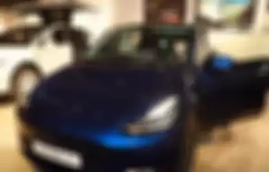 Tesla Model Y di salah satu showroom di Korea Selatan