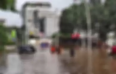 Kondisi banjir di Jalan Kemang Raya, Jakarta Selatan pada Sabtu (20/2/2021) kemarin.