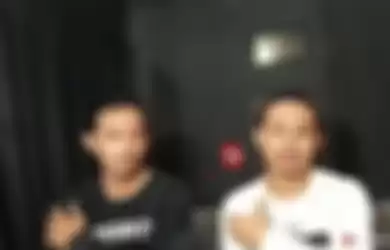 Ardi dan Tebe menjelaskan hubungan Nissa Sabyan dan Ayus dalam grup band Sabyan Gambus.