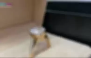 Kado cincin untuk Gigi dari Raffi