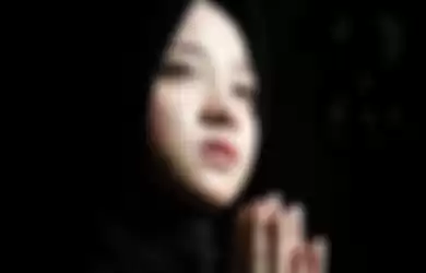 Nissa Sabyan Unggah Status WA Usai Ayus Sabyan Berikan Video Permintaan Maaf dan Mengaku Khilaf Atas Perselingkuhannya, Sempat Tuliskan Kata Mutiara dan Bernuansa Islami: Apapun Ujiannya, Bersama Allah Semua Akan Baik...