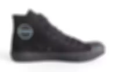 Sneakers High All Black Lucky Star