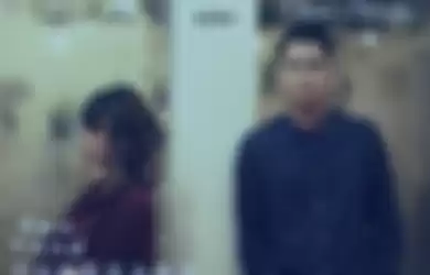 Tami Aulia feat. Dhani Atmadja merilis single sekaligus video musik  'Aku Yang Terbuang' pada Senin (8/3/2021).