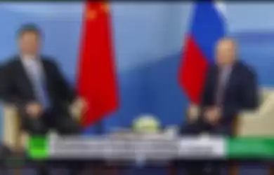 Xi Jinping menelepon Vladimir Putin terkait invasi Rusia ke Ukraina