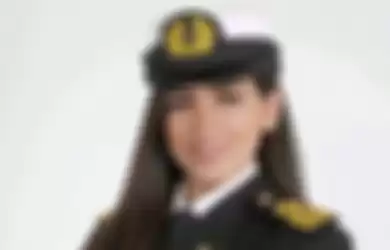 Kapten kapal perempuan pertama di Mesir, Marwa Elselehdar 