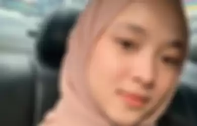 Peramal Nyai Dewi Rantian betul-betul yakin kalau Nissa Sabyan sedang hamil setelah dia menerawang isi perut sang biduan.