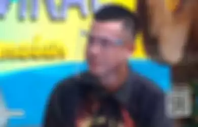 Herjunot Ali saat menjadi bintang tamu acara live Kopi Viral Trans TV, Rabu (14/4/2021).