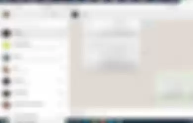 Tampilan layar chat di WhatsApp Web yang disamarkan lewat ekstensi di Mozilla Firefox