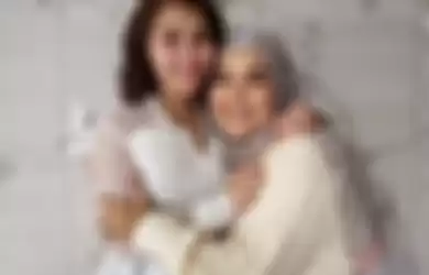 Ayu Ting Ting dan Umi Kulsum