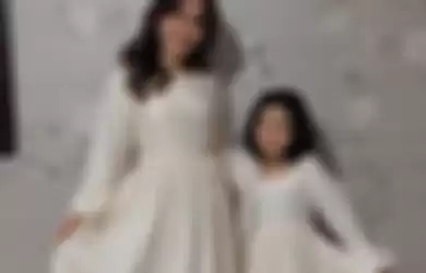 Puji Wajah Putri Semata Wayangnya Bak Anak Korea, Ayu Ting Ting Malah Panen Cibiran Netizen: Halu Sekeluarga!