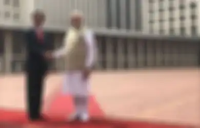 India Dihantam Tsunami Covid-19, Presiden Jokowi Cerita Telepon Menkes India Belajar Tangani Covid-19 dan Adopsi Strategi 'Micro Lockdown'  