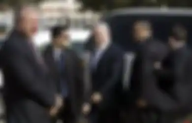 Sudah 12 Tahun Berkuasa di Israel, Terkuak Inilah Foto-foto Lawas Benjamin Netanyahu, Ada Potretnya Waktu Masih Muda Tapi Sudah Menjadi Pemimpin Negara Yahudi