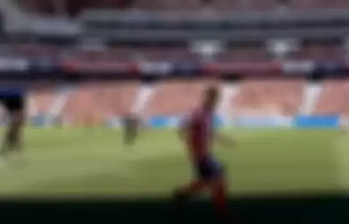 Luis Suarez di game FIFA 21