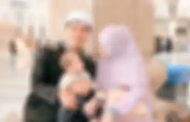 Foto Alvin Faiz tak dihapus, Larissa Chou kedapatan mengunggah video khotbah pendeta. Nama Nagita Slavina dibawa-bawa.