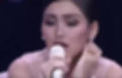 Ayu Ting Ting tak bisa jawab soal matematika dasar.