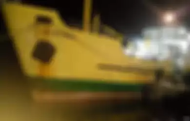KM Meliku Nusa yang menabrak perahu nelayan