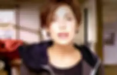 Natalie Imbruglia di Video Musik 'Torn'