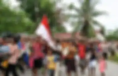 Terlepas dari Beringasnya KKB Papua, Inilah Uniknya Tradisi Papua Barat, Cuma Ada Di Sini Bawa Bendera Merah Putih dalam Tradisi Pernikahan