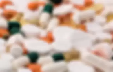 Ilustrasi obat-obatan
