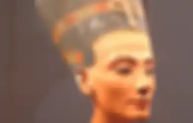 Tak Kalah dari Cleopatra, Temui Nefertiti si Penguasa Mesir Kuno yang Paling Misterius dan Diduga Menyamar Jadi Pria