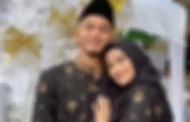 Ada yang kecewa Rizky DA dan Nadya Mustika rujuk.