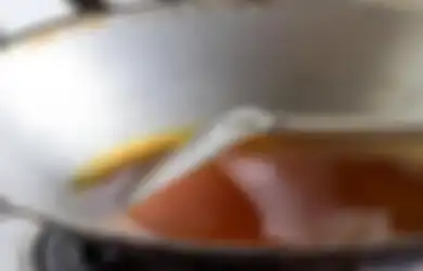 Jangan Langsung Dibuang, Siapa Sangka Minyak Jelantah yang Katanya Bisa Membunuh Kita Ini Punya Manfaat yang Luar Biasa, Nyesel Banget Baru Tahu!