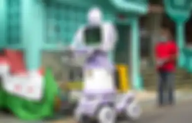 Menolak Kalah dari Covid-19, Warga di Surabaya Sulap Sampah Jadi 'Delta Robot' Pengantar Kebutuhan Isolasi Mandiri Tetangga Sekitar, Beritanya Sampai Disorot Berbagai Media Asing