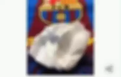 Tangkapan layar dari tissue bekas Messi yang dijual di e-commerce dengan harga tinggi