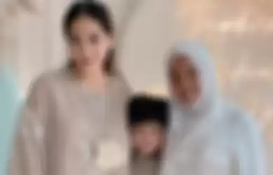 Nagita Slavina, Rafathar, Lala Pengasuh Rafathar