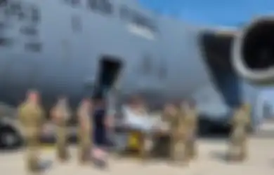 Disaksikan Pasukan Militer, Begini Kisah Seorang Wanita yang Melahirkan Tepat Saat Evakuasi di Afghanistan, Tentara Amerika Jadi Saksinya