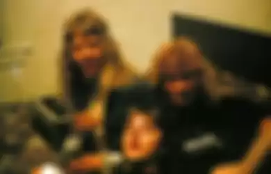 James Hetfield, Lars Ulrich, dan Dave Mustaine saat masih bersama di Metallica