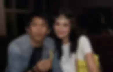 Foto jadul Ariel NOAH dan Luna Maya